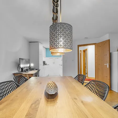 Gemütliche 2.5 Mit Privater Sauna Apartamento *