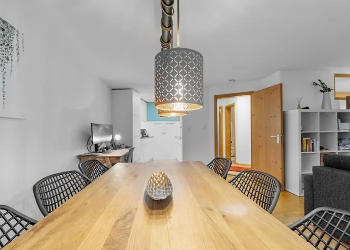 Gemuetliche 2.5 Mit Privater Sauna Apartman *